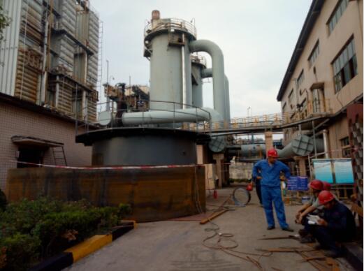 施工現場辦證中